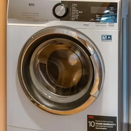 Koubek - Utulny S Vyhledem A Parkovanim Apartament Szpindlerowy Młyn