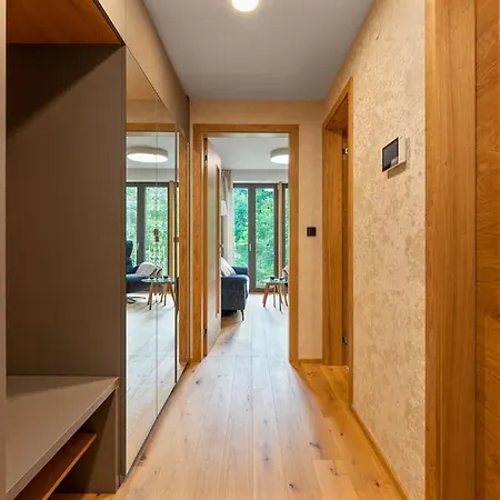 Koubek - Utulny S Vyhledem A Parkovanim Apartment *