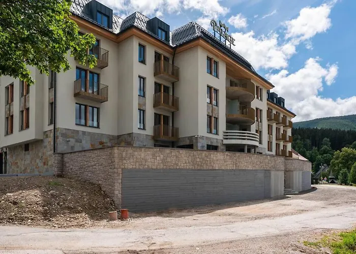 Koubek - Utulny S Vyhledem A Parkovanim Apartment